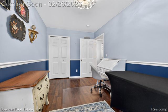 1117 Woodbriar Court, Oxford, MI 48371