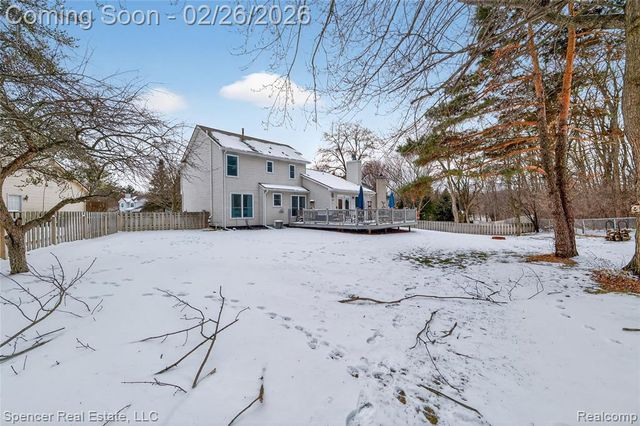 1117 Woodbriar Court, Oxford, MI 48371