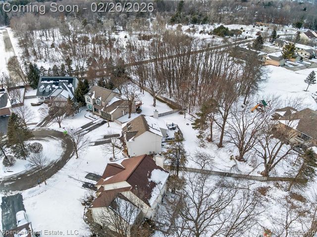 1117 Woodbriar Court, Oxford, MI 48371