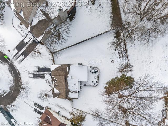 1117 Woodbriar Court, Oxford, MI 48371