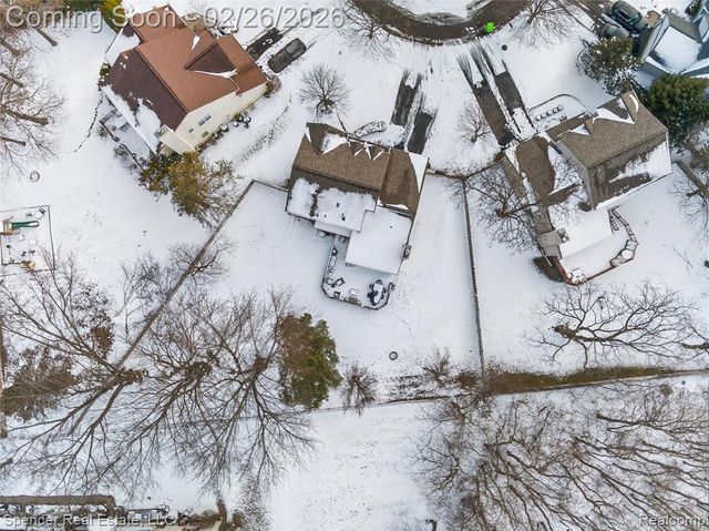 1117 Woodbriar Court, Oxford, MI 48371