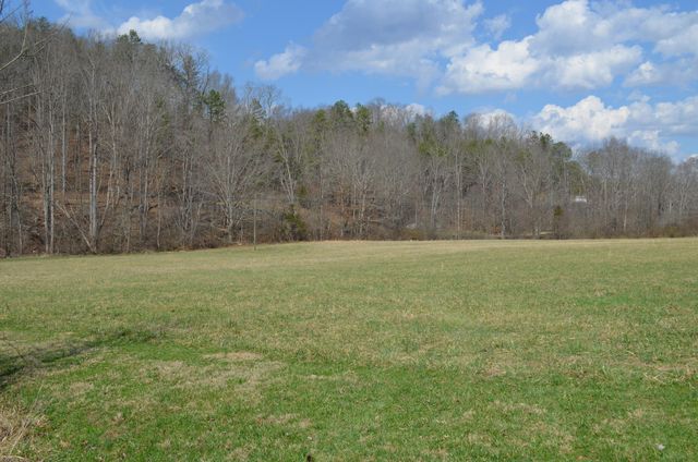 999-1640 Muncy Fork Road, Manchester, KY 40962