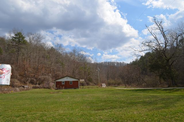 999-1640 Muncy Fork Road, Manchester, KY 40962