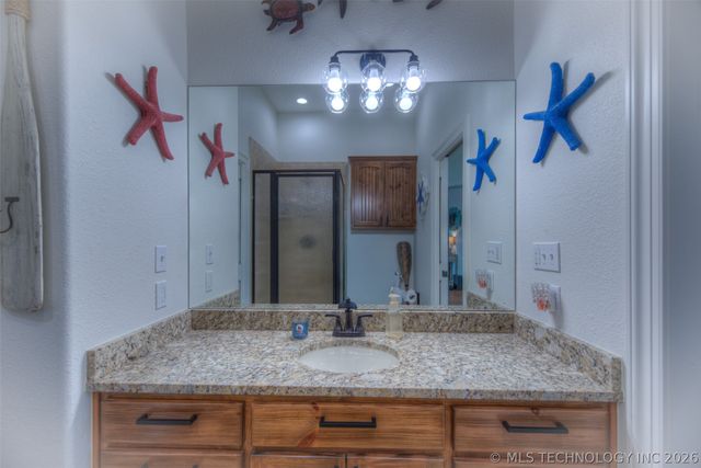 14850 N 28th East Avenue, Skiatook, OK 74070