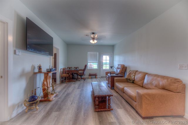14850 N 28th East Avenue, Skiatook, OK 74070