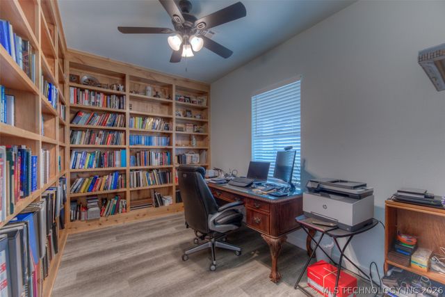 14850 N 28th East Avenue, Skiatook, OK 74070