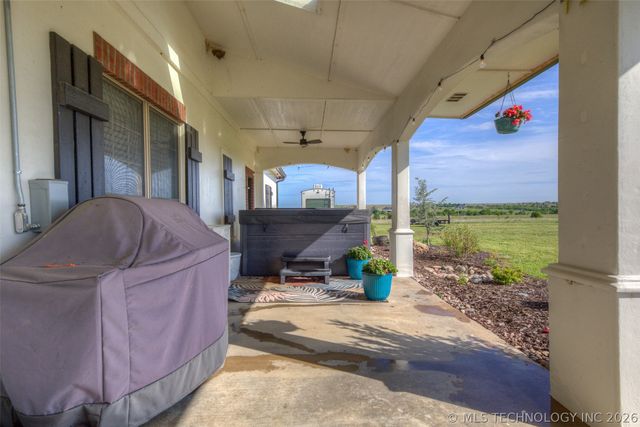 14850 N 28th East Avenue, Skiatook, OK 74070