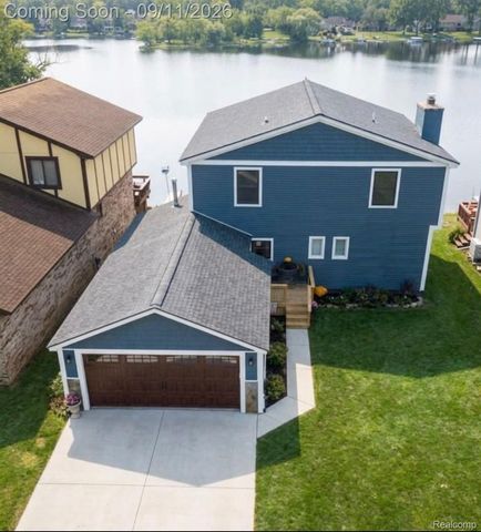 503 Horner Drive, Oxford Charter Township, MI 48371