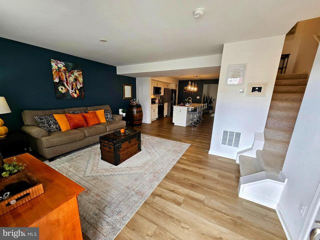 44 SCRUB PINE CT, Bunker Hill, WV 25413