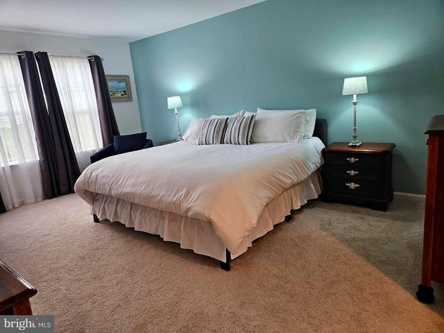 44 SCRUB PINE CT, Bunker Hill, WV 25413