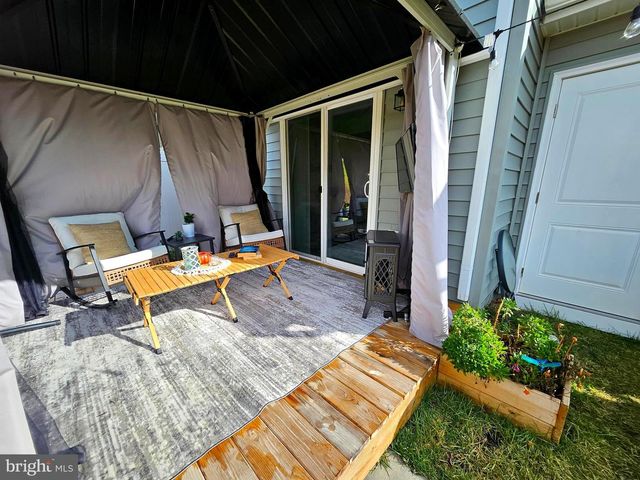 44 SCRUB PINE CT, Bunker Hill, WV 25413