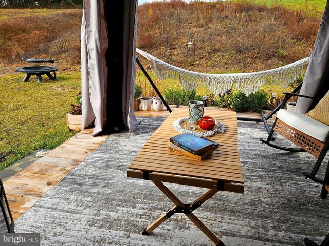 44 SCRUB PINE CT, Bunker Hill, WV 25413