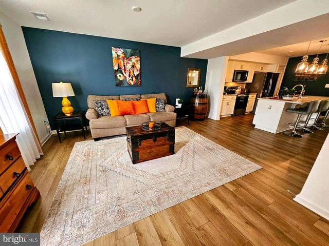 44 SCRUB PINE CT, Bunker Hill, WV 25413