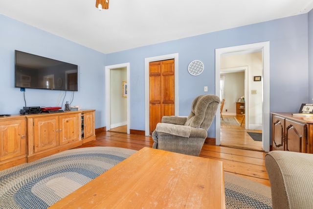 30 Vermont Route 12, Hartland, VT 05048