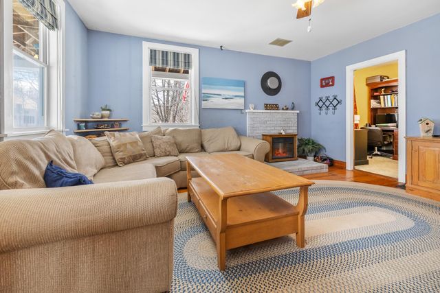 30 Vermont Route 12, Hartland, VT 05048