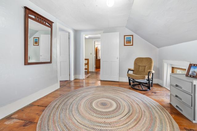 30 Vermont Route 12, Hartland, VT 05048