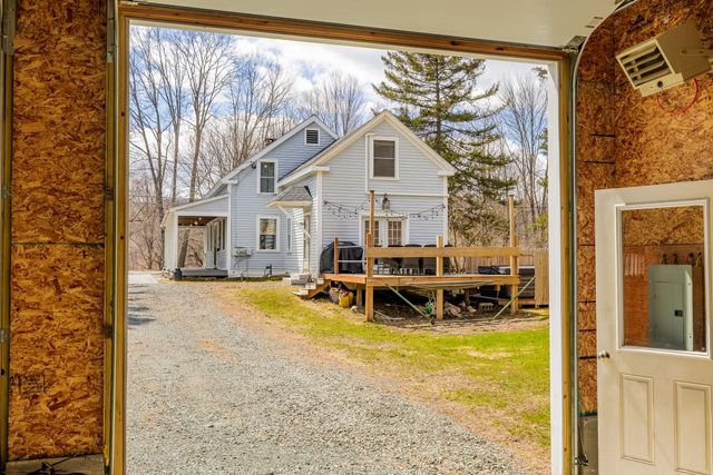 30 Vermont Route 12, Hartland, VT 05048