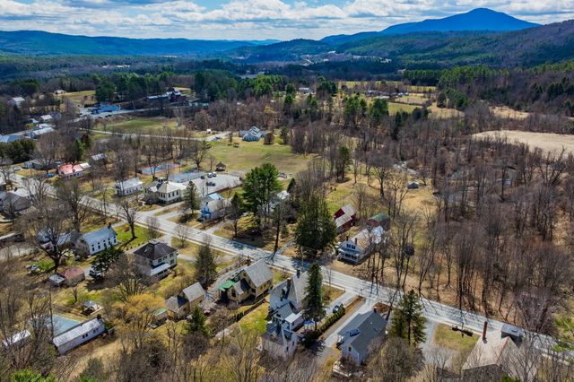 30 Vermont Route 12, Hartland, VT 05048