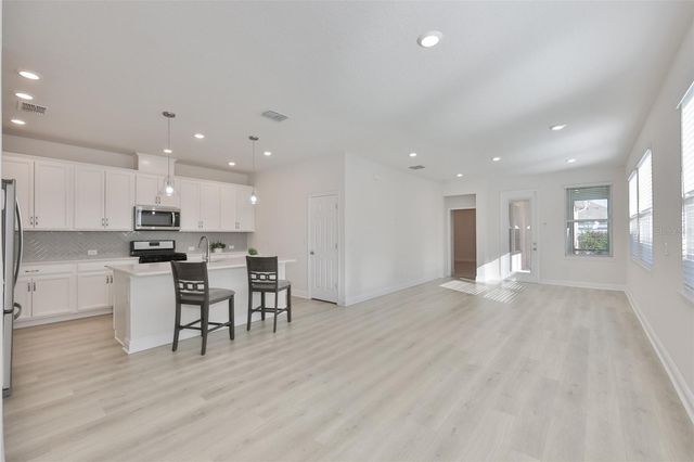 13908 KINGFISHER GLEN DRIVE, Lithia, FL 33547