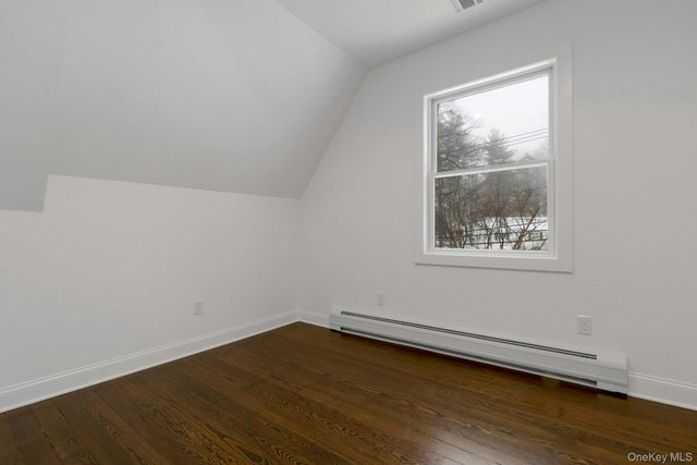 570 Kings Highway, Valley Cottage, NY 10989