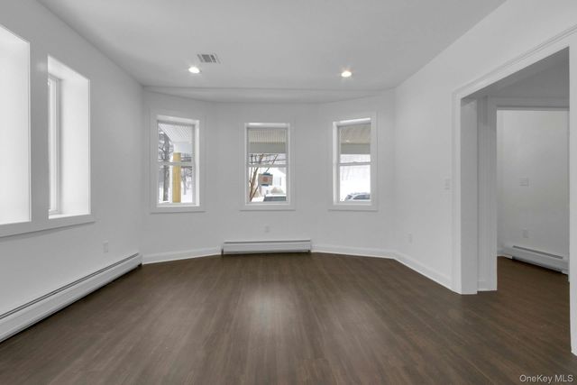 570 Kings Highway, Valley Cottage, NY 10989