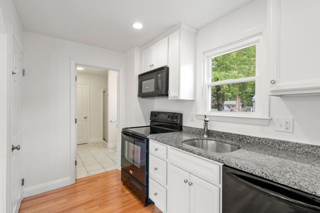 45 Holbrook Rd, Weymouth, MA 02191