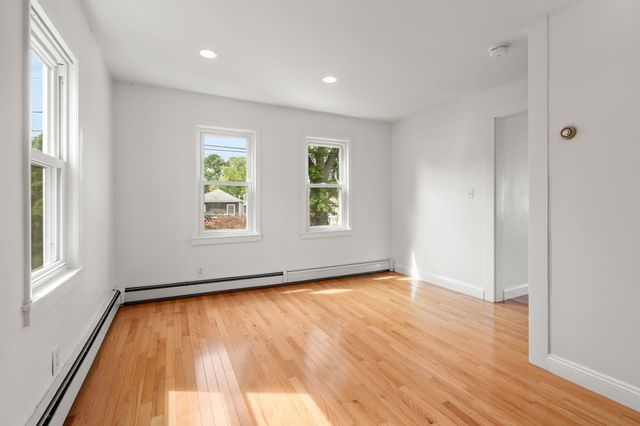 45 Holbrook Rd, Weymouth, MA 02191