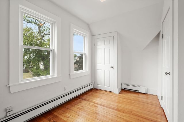 45 Holbrook Rd, Weymouth, MA 02191