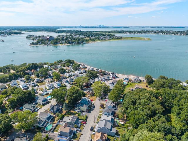 45 Holbrook Rd, Weymouth, MA 02191