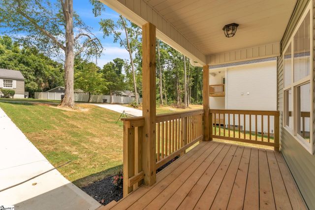 400 Woodland Circle, Belton, SC 29627