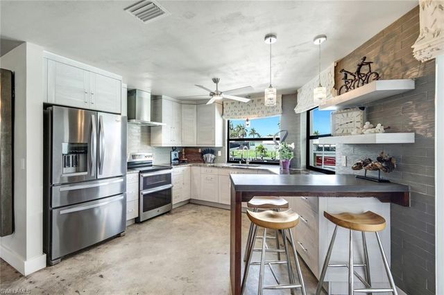 409 Tower DR, Cape Coral, FL 33904