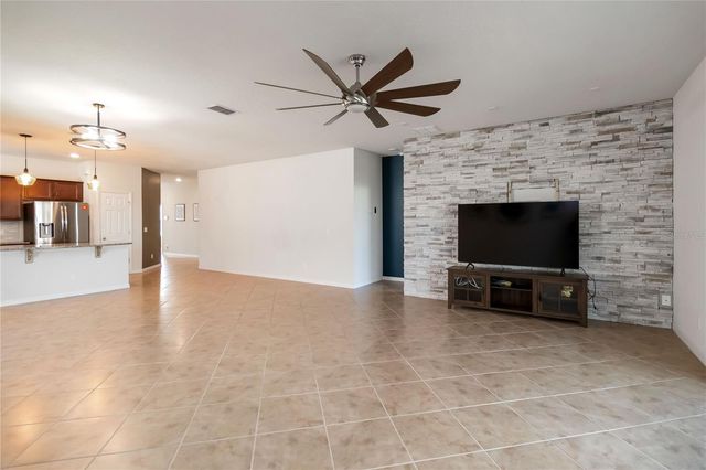 2196 BUR OAK BOULEVARD, St Cloud, FL 34771