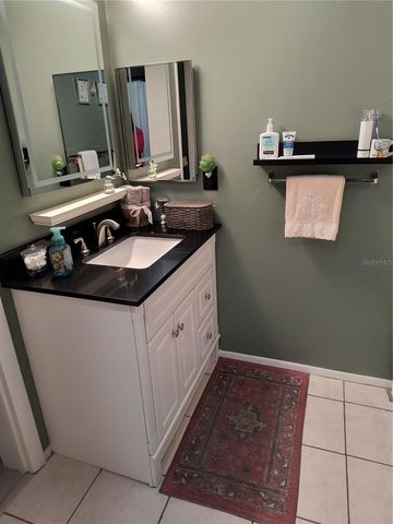 4653 LAKE VILLA DRIVE B, Clearwater, FL 33762