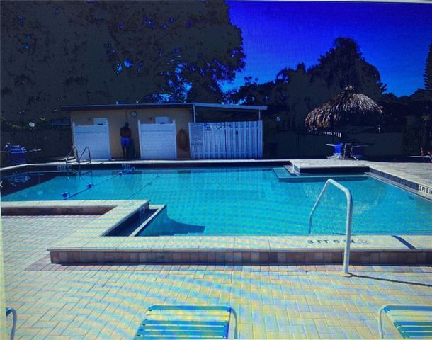 4653 LAKE VILLA DRIVE B, Clearwater, FL 33762