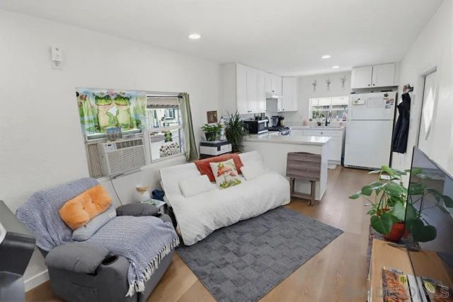 410 S 1st 142, El Cajon, CA 92019