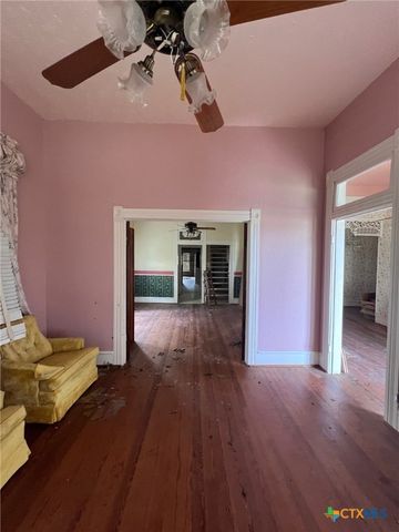 201 N 9th Street, Temple, TX 76501