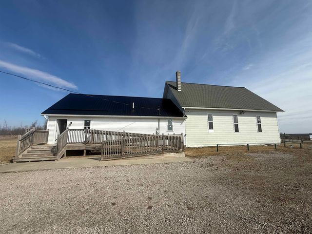 4494 W Main Street Rd Roads, Sterling, MI 48659