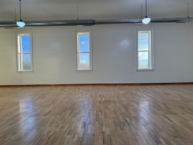 4494 W Main Street Rd Roads, Sterling, MI 48659