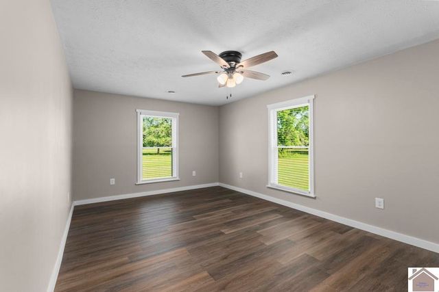 3960 Husband Road, Paducah, KY 42003