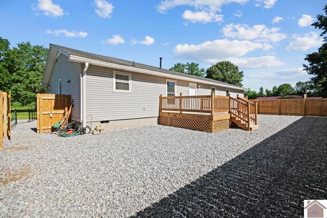 3960 Husband Road, Paducah, KY 42003