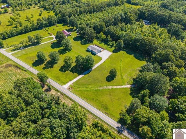 3960 Husband Road, Paducah, KY 42003