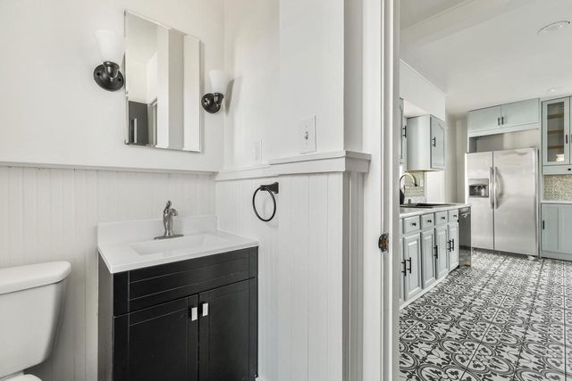 1412 Adams STREET, La Crosse, WI 54601