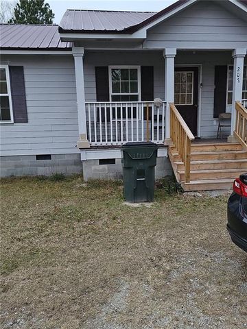 207 Fowler Street, Swainsboro, GA 30401