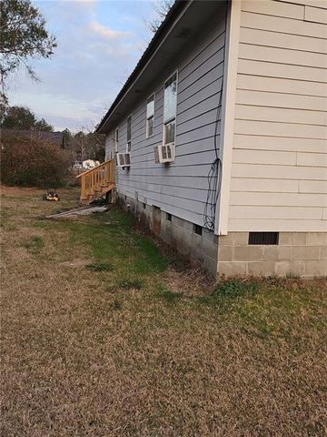 207 Fowler Street, Swainsboro, GA 30401