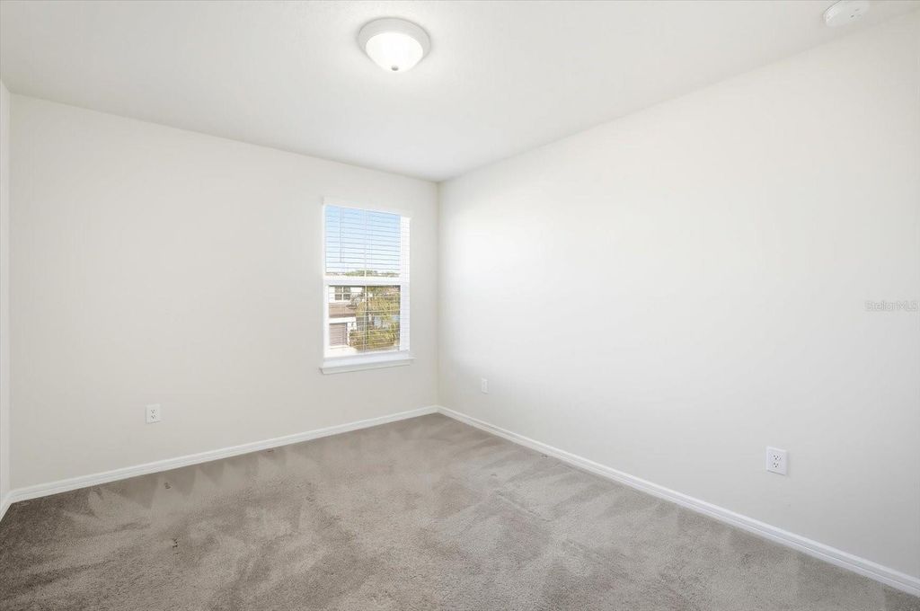 Image 19 of property listing at 20466 MONZA LOOP, Land O Lakes, FL 34638