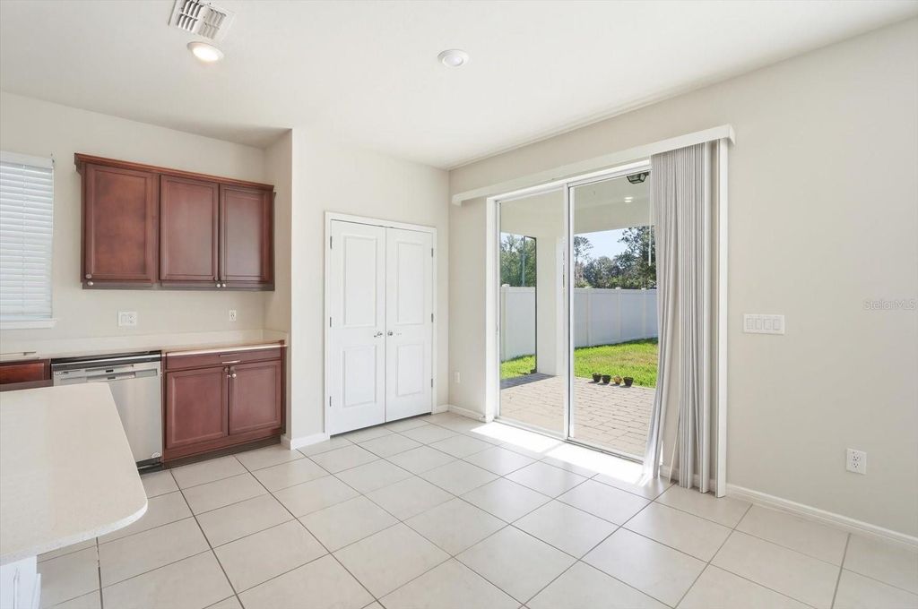 Image 6 of property listing at 20466 MONZA LOOP, Land O Lakes, FL 34638