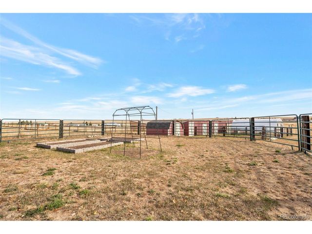 8678 Lariat Loop, Elizabeth, CO 80107