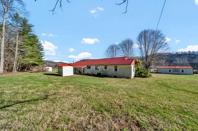 7825 Cranston Road, Morehead, KY 40351