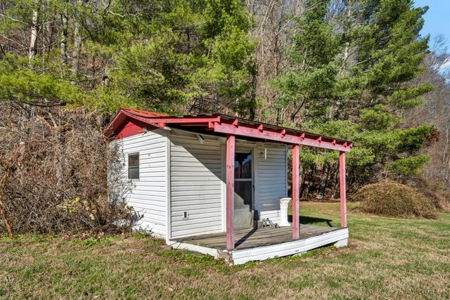 7825 Cranston Road, Morehead, KY 40351