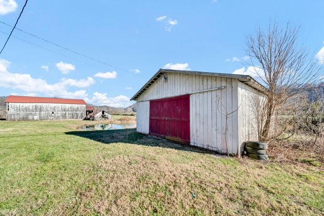 7825 Cranston Road, Morehead, KY 40351